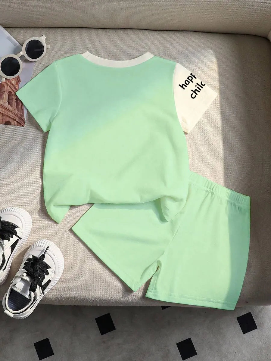 Conjunto de short + camiseta de cuello redondo con estampado